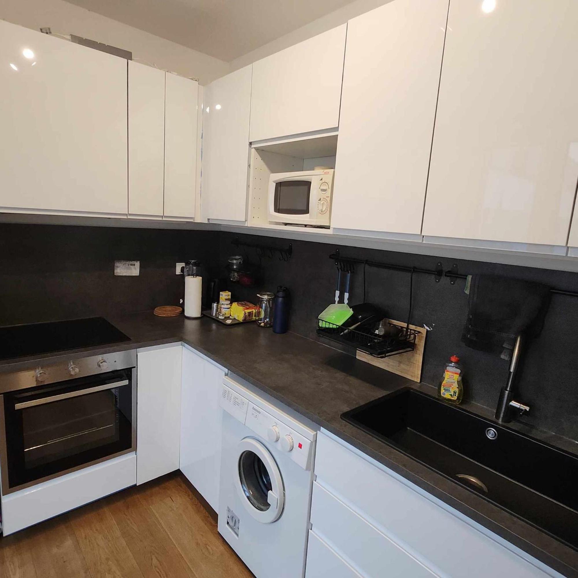 Apartment Beautiful 3room Suitable For 6 Persons *